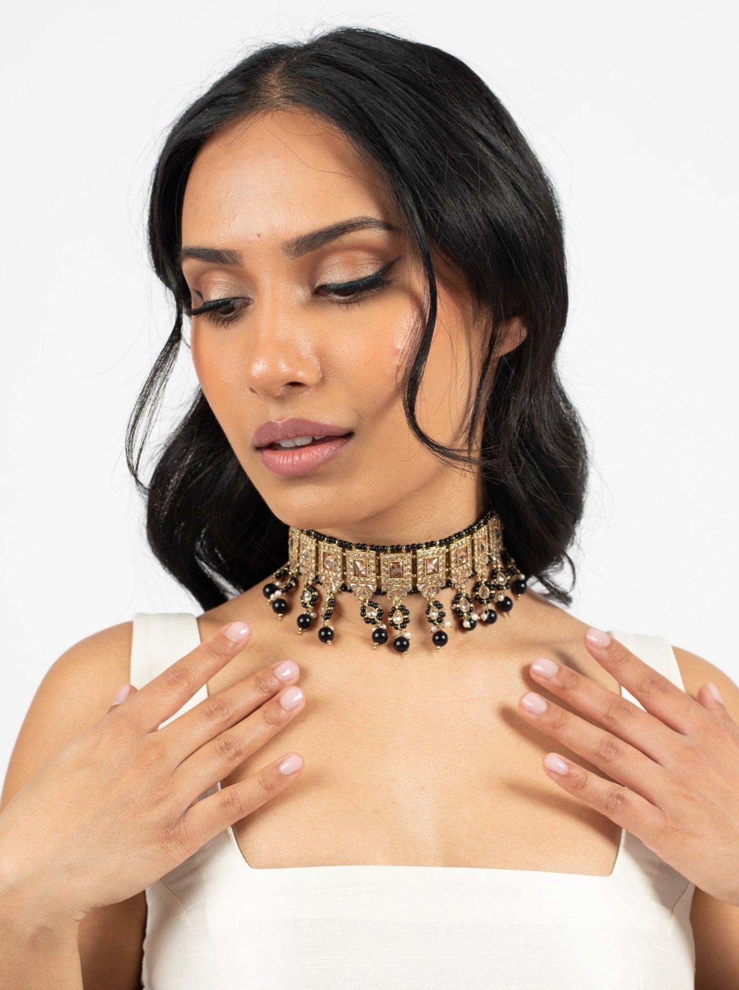 Onyx Suraj Choker