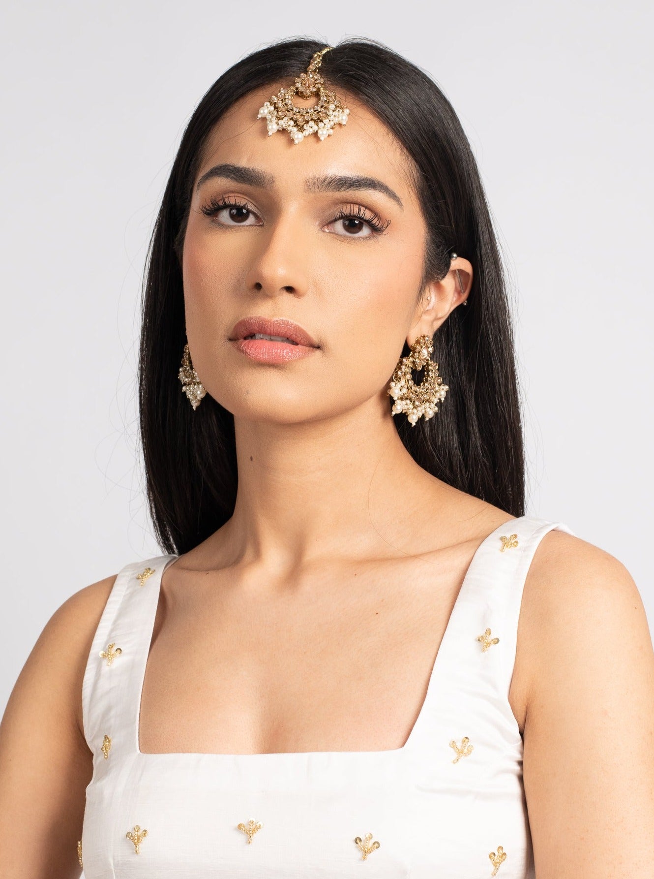 Cream Kiara Tikka Set