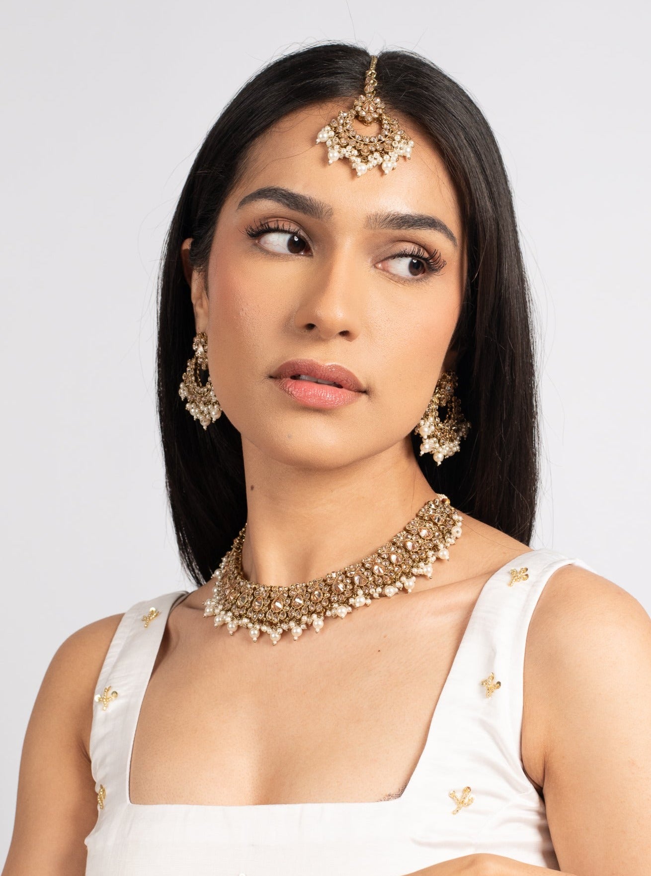 Cream Kiara Tikka Set