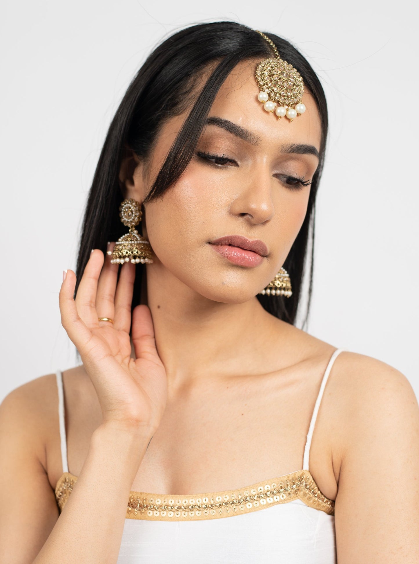 Champagne Phool Tikka Set