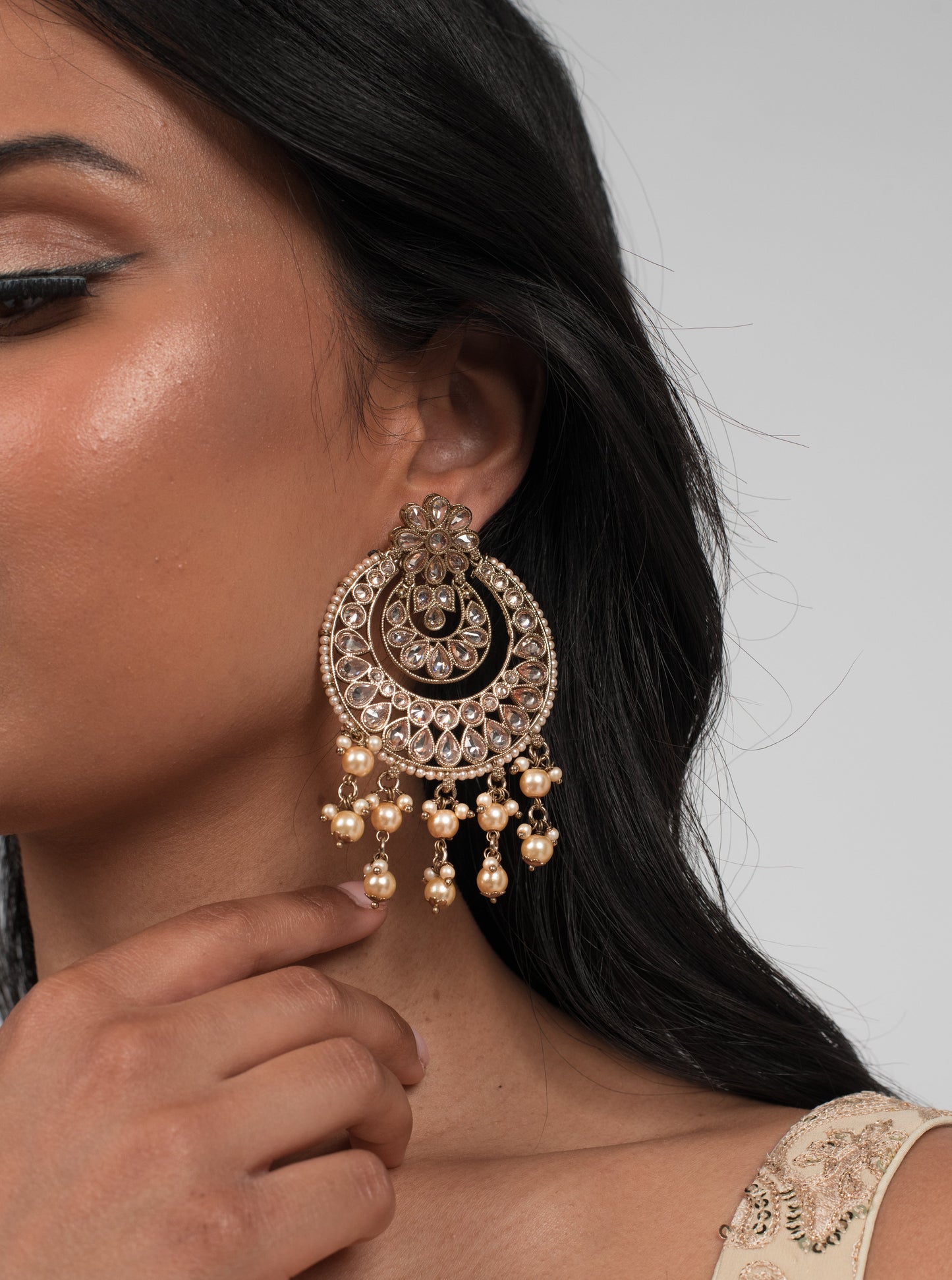Champagne Allure Earrings