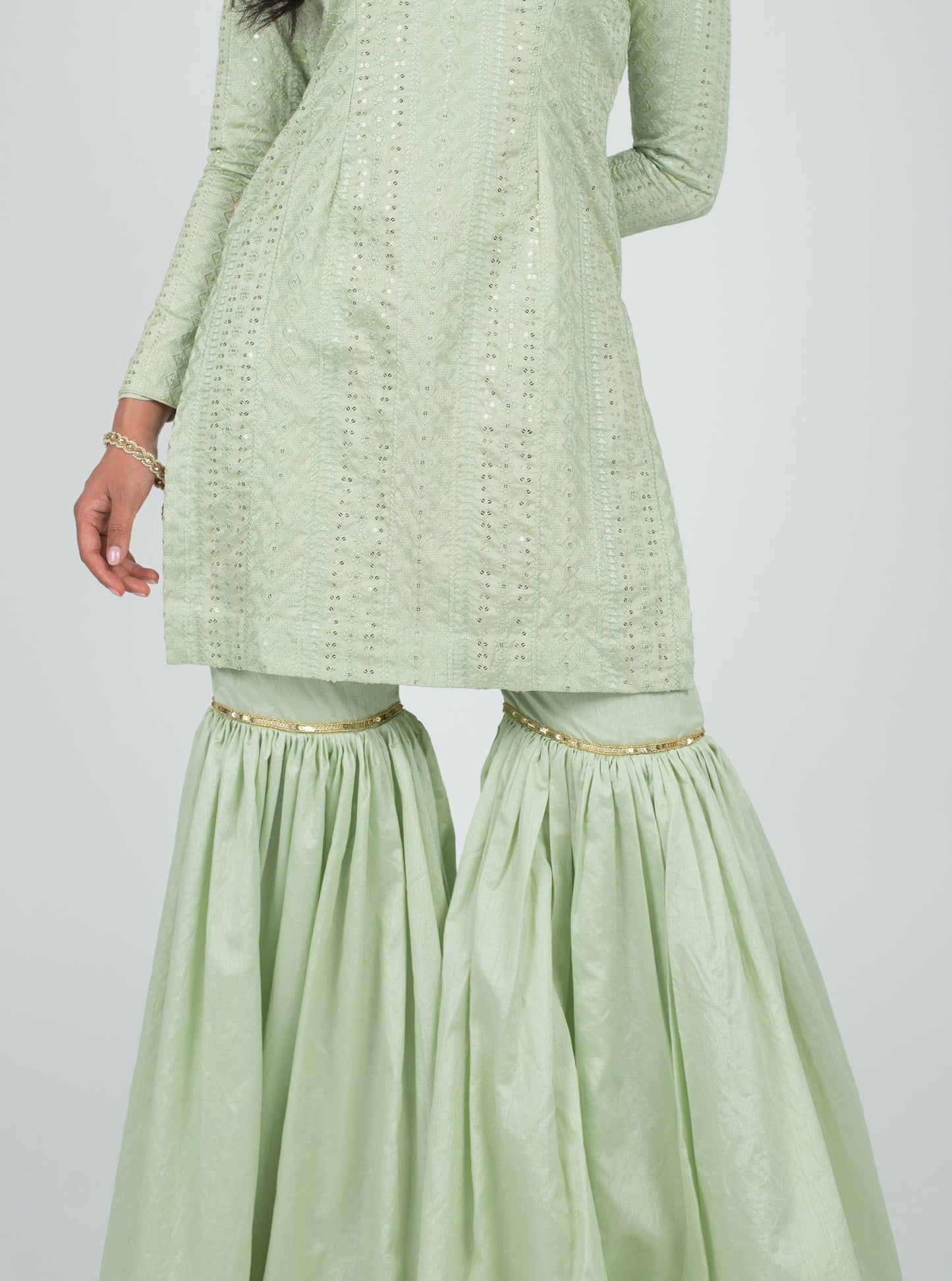 Pistachio Namat Suit