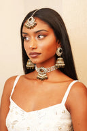 Olive Pearl Amulet Tikka Set