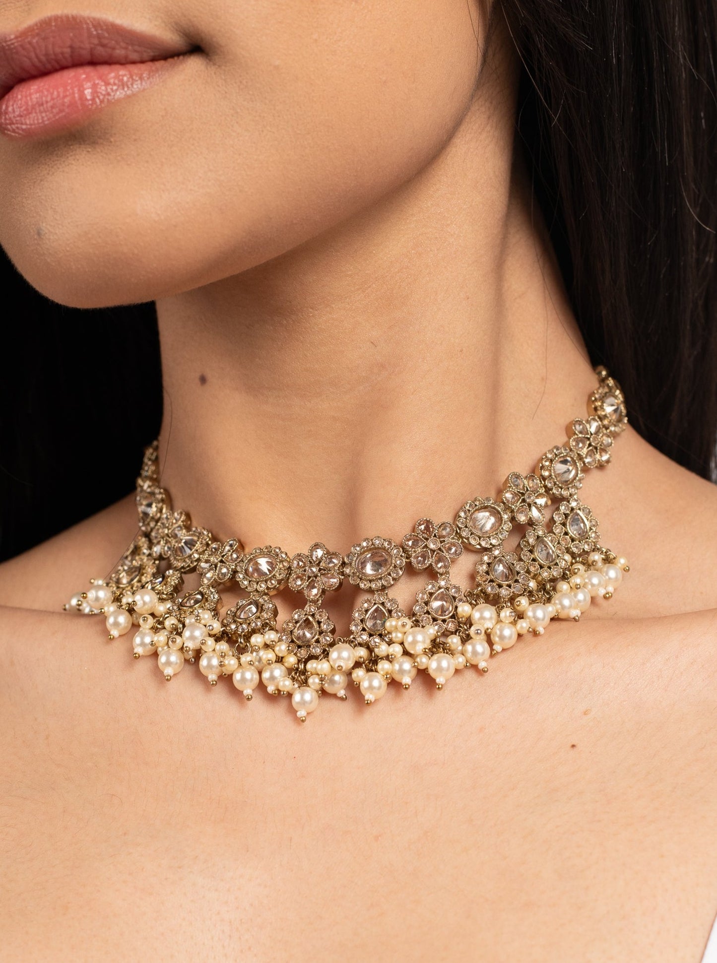 Cream Aysha Choker