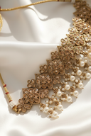 Champagne Mahal Choker