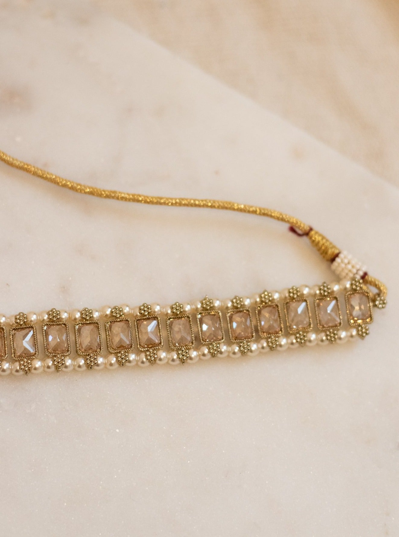 Champagne Keya Choker